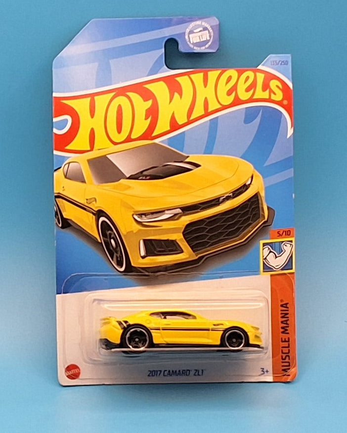 Hot Wheels 2021 " 2017 Camaro ZL1 " Muscle Mania  5/10 HJK52 135/250