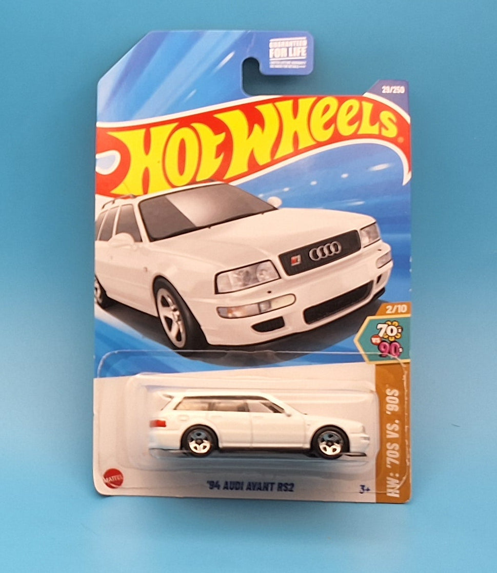 Hot Wheels 2025 " '94 Audi Avant RS2 " HW: '70's v/s '90's " 2/10 HYX60 29/250