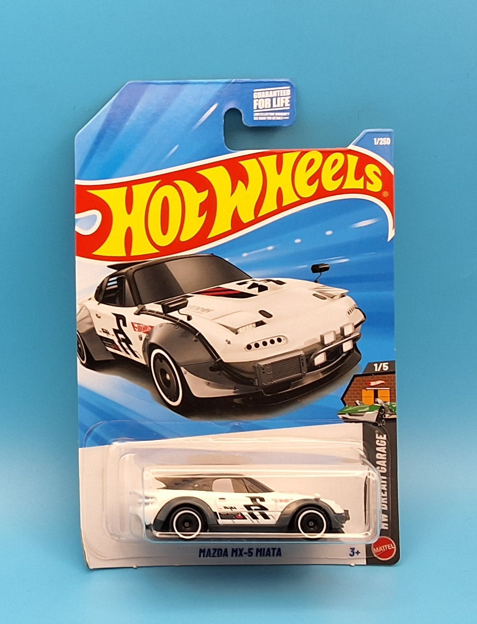 Hot Wheels 2026 " Mazda MX-5 Miata " HW Dream Garage  1/5 JJJ02 1/250