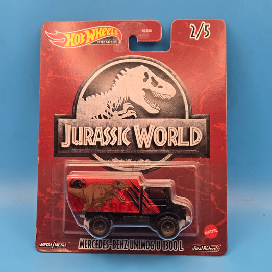 HW Premium " Mercedes-Benz Unimog U 1300 L " 2/5 DLB45