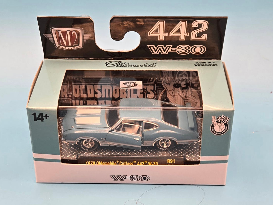 M2 Oldsmobile Olds 442 W-30 Limited 9000 pieces worldwide