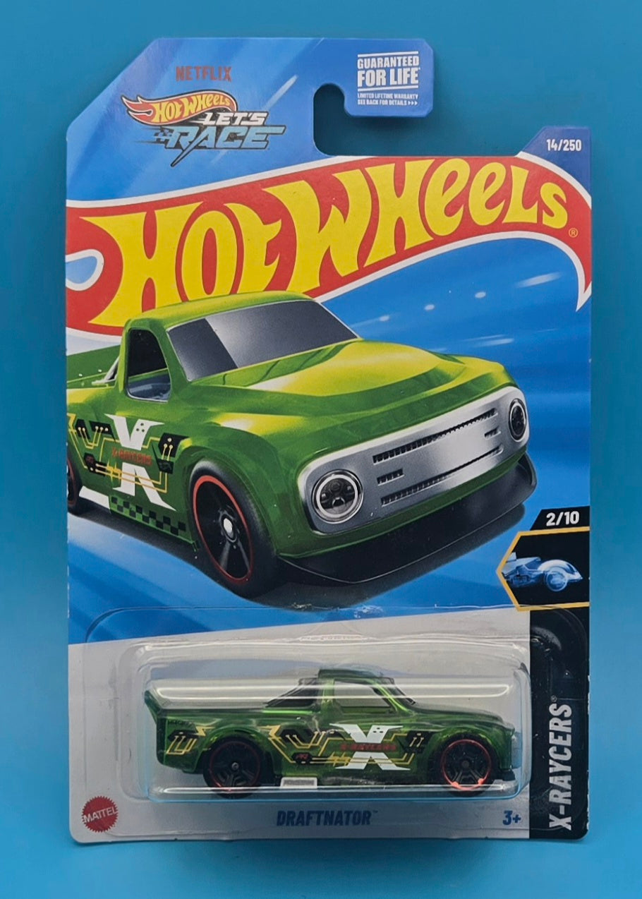 Hot Wheels " Draftnator " X-Raycers 2/10 HYW70