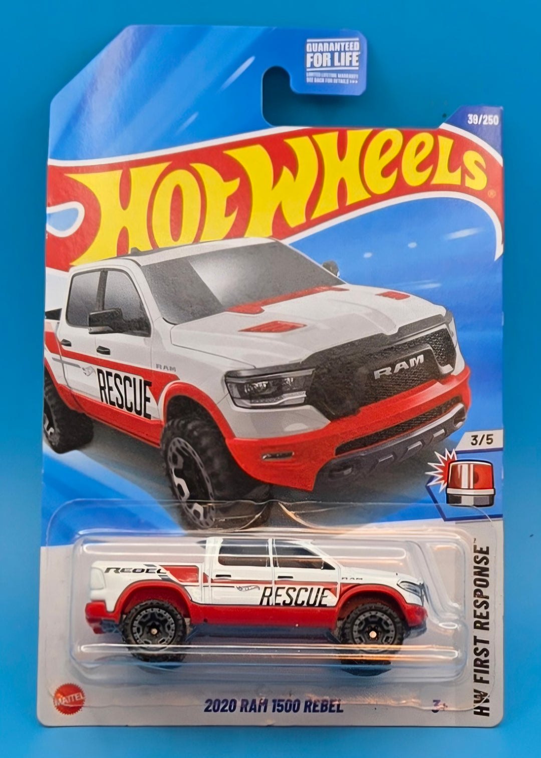 Hot Wheels " 2020 Ram 1500 Rebel " HW first Response 3/5 HYW91