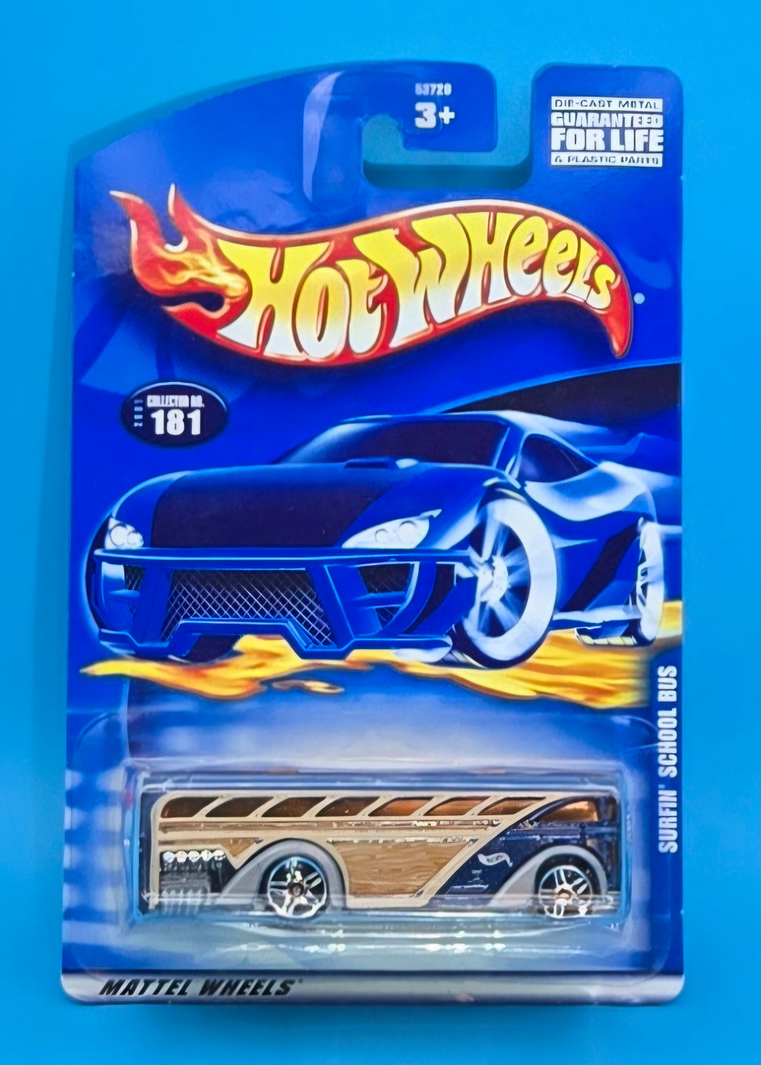 Hot Wheels "Surfin. School Bus " 2001 Mainline Collector 