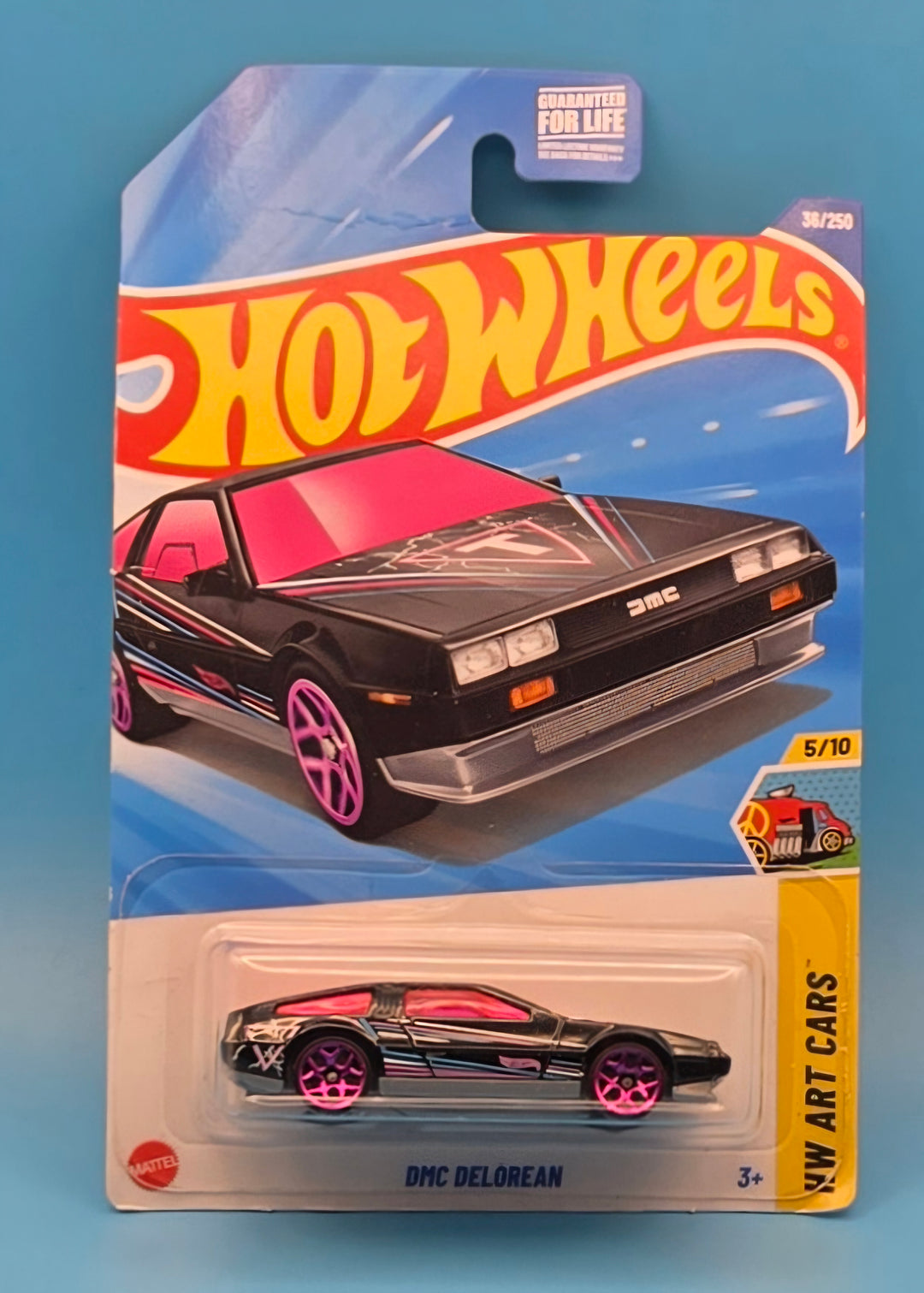Hot Wheels " DMC Delorean " HW Art Cars 5/10 HYW88