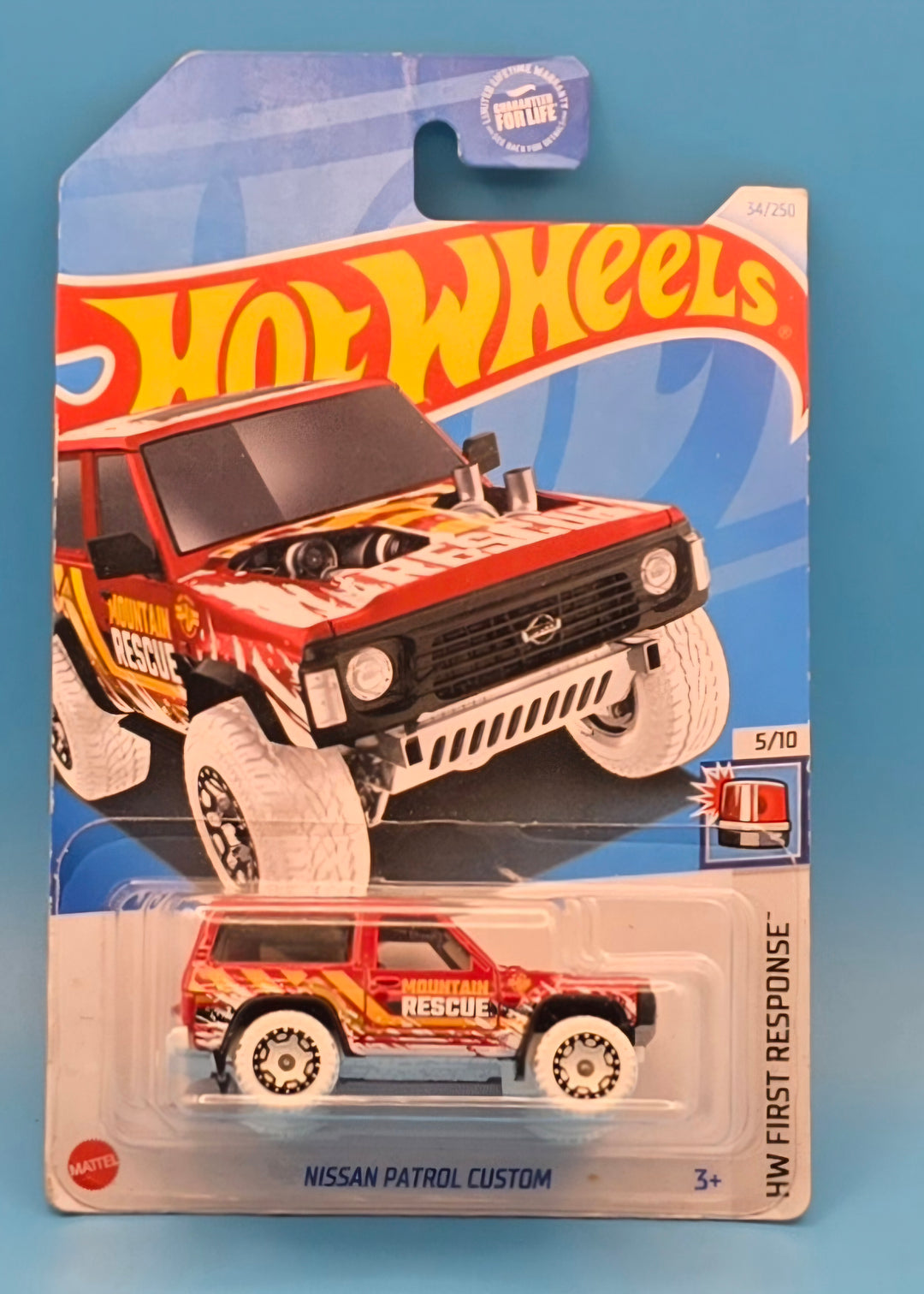 Hot Wheels " Nissan Patrol Custom " HW First Response 5/10 HTB59