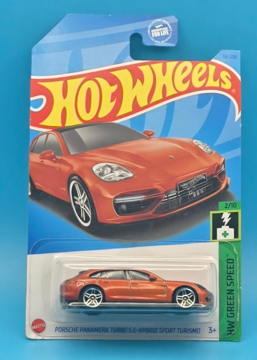Hot Wheels " Porsche Panamera Turbo S E-Hybrid Sport Turismo  " HW Green Speed 2/10 HKL36