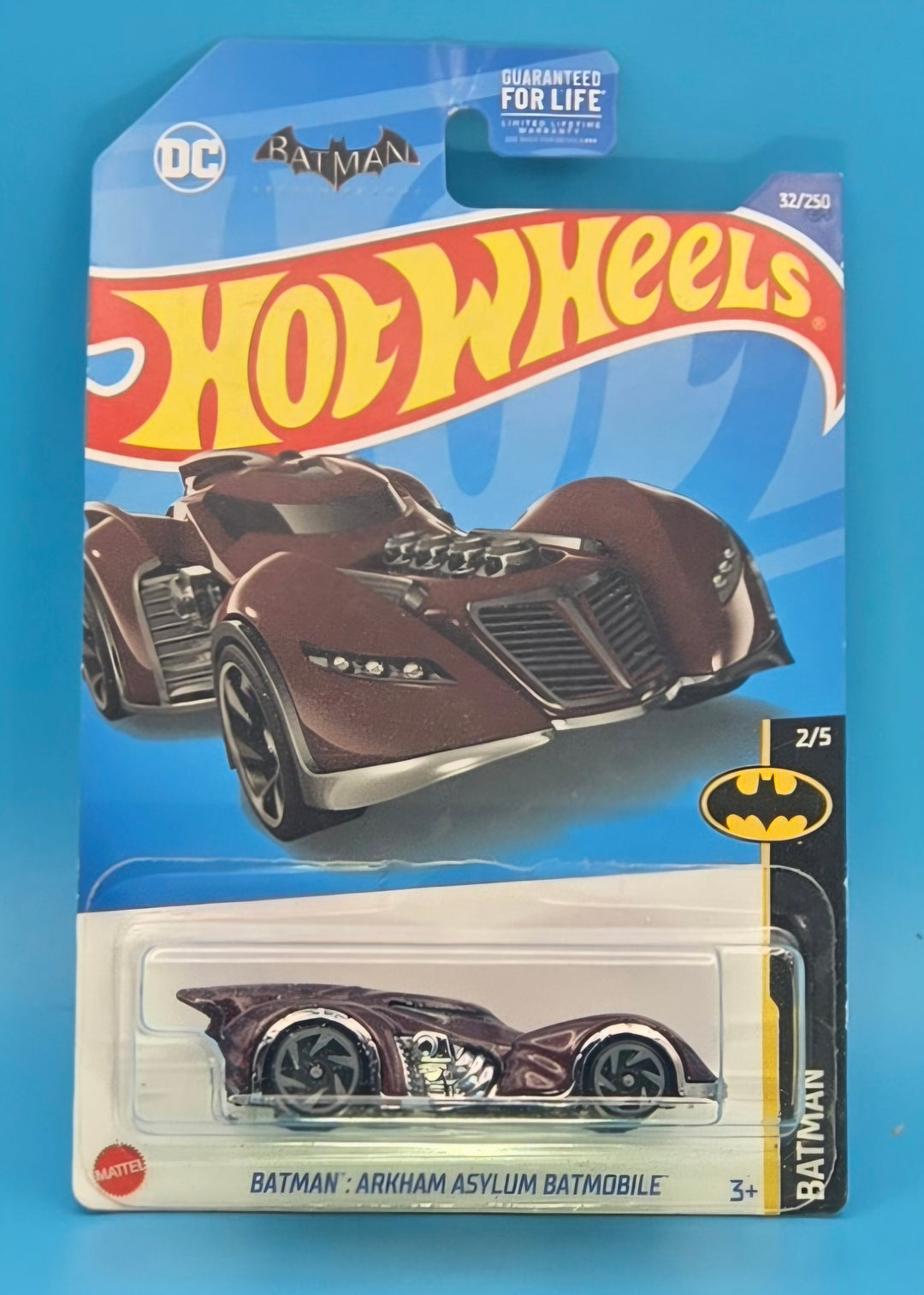 Hot Wheels " Batman-Arkham Asylum Batmobile " Batman 2/5 HCW59
